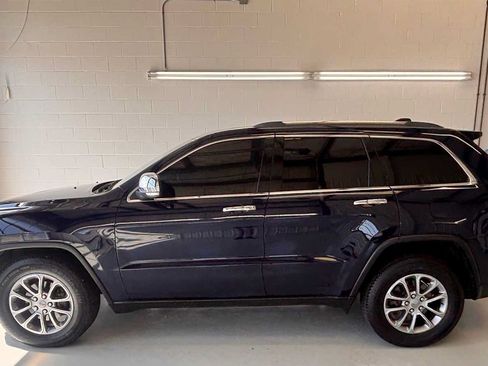 Used 2014 Jeep Grand Cherokee Limited AWD/4WD image 8