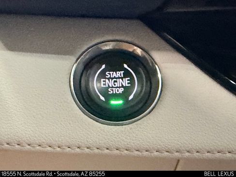Used 2026 Buick Enclave Avenir w/ Super Cruise Package FWD image 35