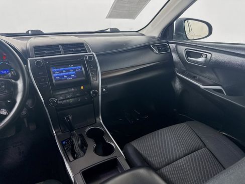 Used 2015 Toyota Camry LE FWD image 24