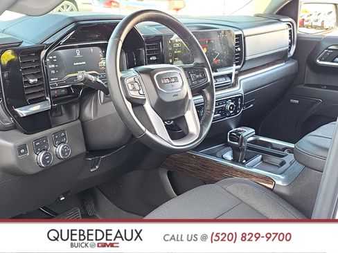 Used 2025 GMC Sierra 1500 Elevation AWD/4WD image 14