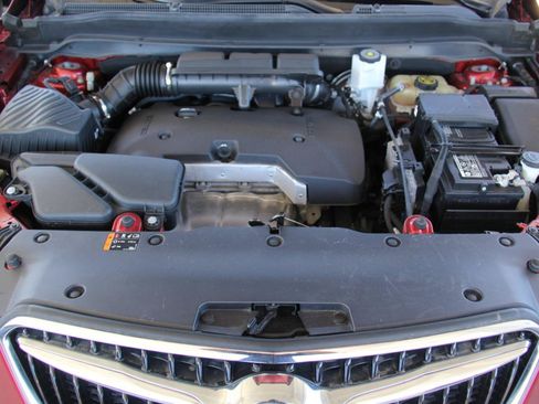 Used 2020 Buick Envision Essence w/ Experience Buick Package FWD image 33