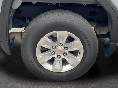 Used 2024 GMC Sierra 1500 SLE RWD image 30