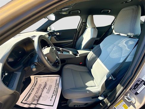 Used 2024 Polestar Polestar 2 image 23