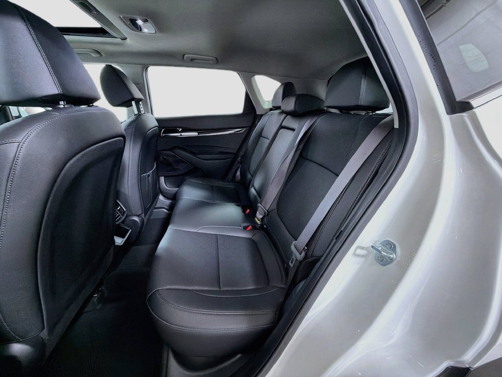 Used 2024 Kia Seltos SX w/ SX Sunroof Package AWD/4WD image 27