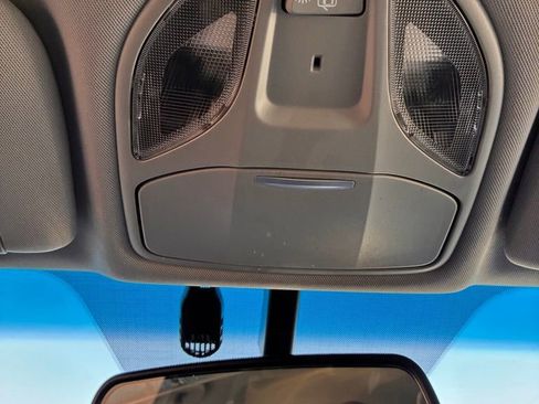Used 2018 Hyundai Santa Fe Sport w/ 2.4L Value Package 02 FWD image 36