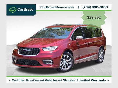 Used 2021 Chrysler Pacifica Pinnacle
