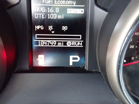 Used 2012 Jeep Grand Cherokee Laredo w/ Laredo E Group image 38