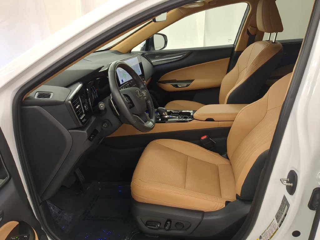 Certified 2026 Lexus NX 350 AWD w/ Accessory Package (2T) image 15