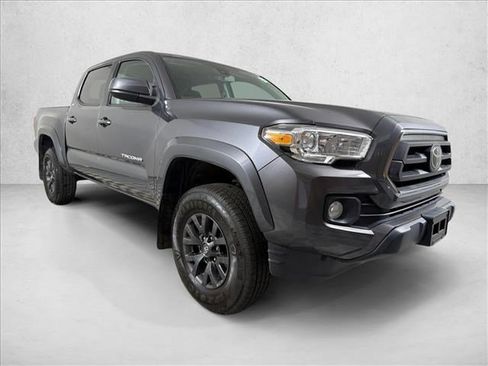 Used 2021 Toyota Tacoma SR5 AWD/4WD image 1