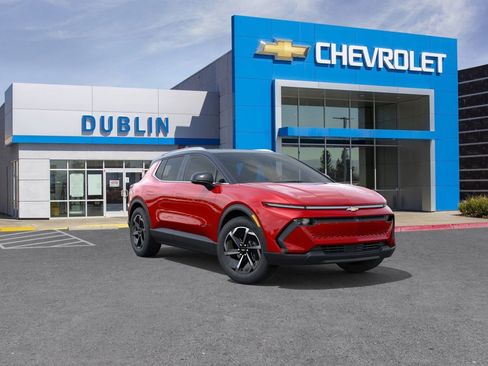 New 2026 Chevrolet Equinox EV LT image 2