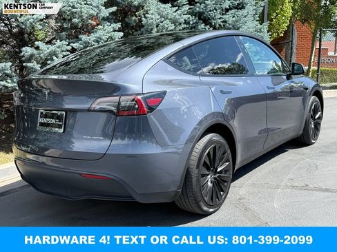 Used 2023 Tesla Model Y Long Range AWD/4WD image 9