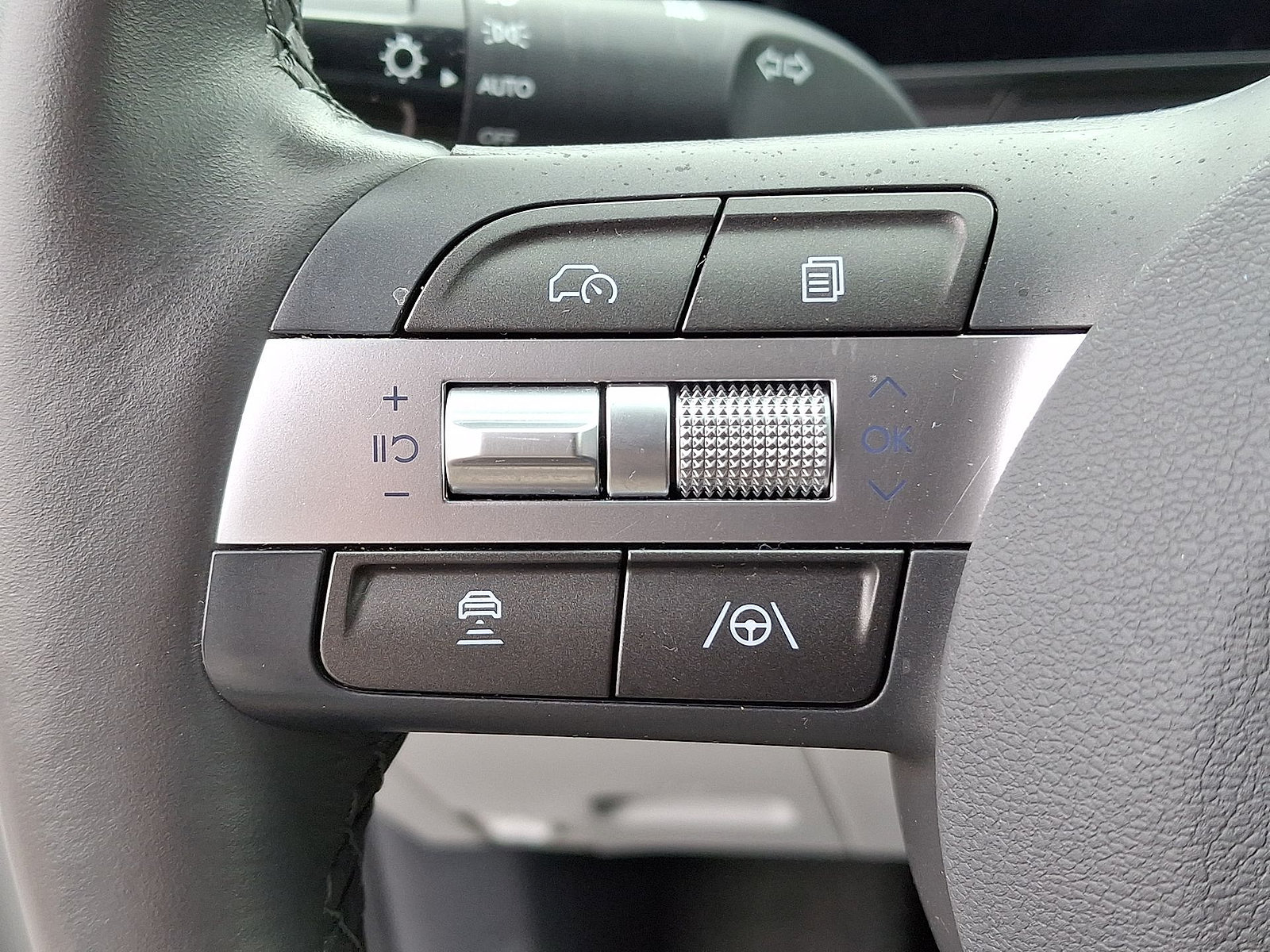 Certified 2026 Hyundai Kona SEL Sport AWD/4WD image 23