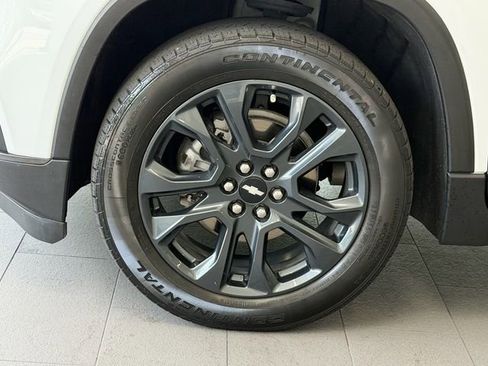 Used 2021 Chevrolet Traverse RS FWD image 4