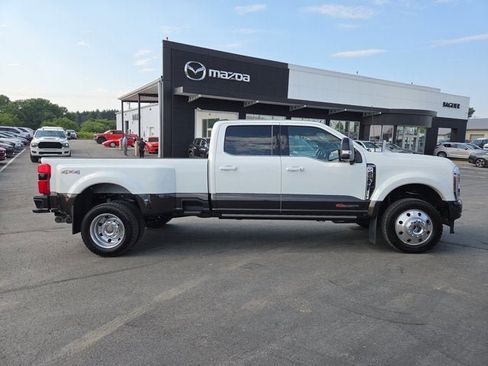 Used 2025 Ford F450 King Ranch w/ Camper Package image 6