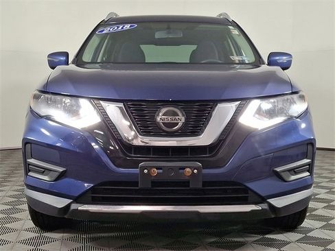 Used 2018 Nissan Rogue SV image 5