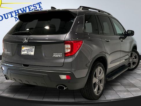 Used 2021 Honda Passport Touring image 7