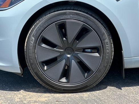 Used 2024 Tesla Model 3 Standard Range RWD image 30