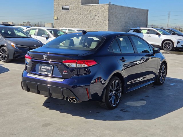 Used 2026 Toyota Corolla SE FWD image 5