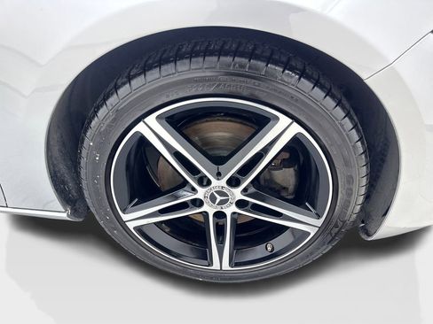 Used 2020 Mercedes-Benz A 220 w/ Premium Package image 77