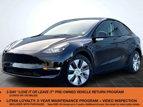 Used 2023 Tesla Model Y Long Range AWD/4WD image 1