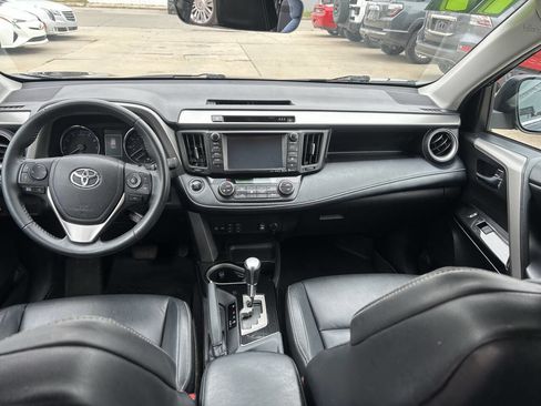 Used 2017 Toyota RAV4 Limited image 25