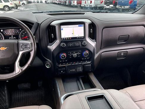 Used 2022 Chevrolet Silverado 1500 LTZ w/ LTZ Premium Package image 6