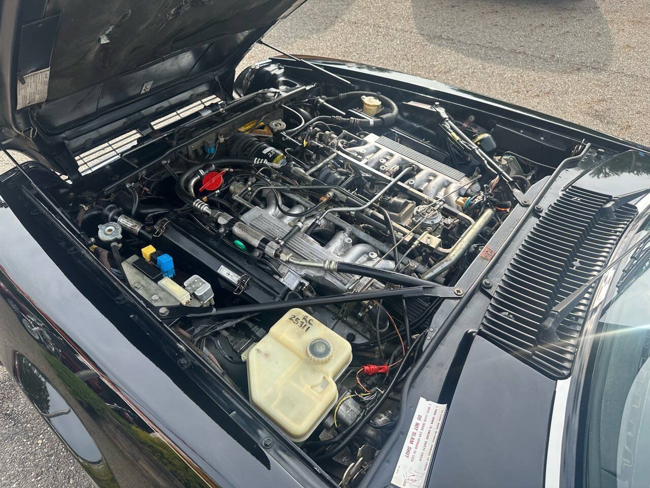 Used 1990 Jaguar XJS V12 Convertible RWD image 11