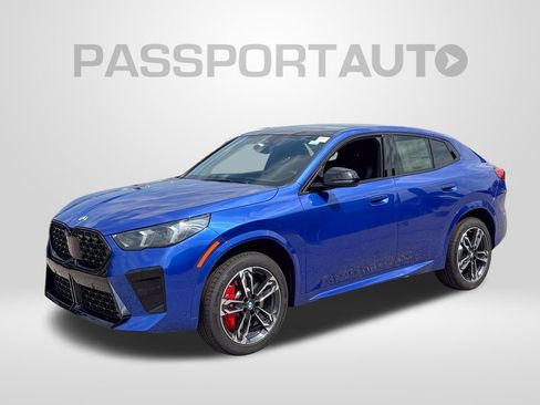 New 2026 BMW X2 xDrive28i w/ M Sport Package AWD/4WD image 1