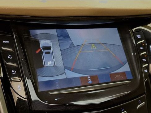 Used 2020 Cadillac Escalade Platinum image 16