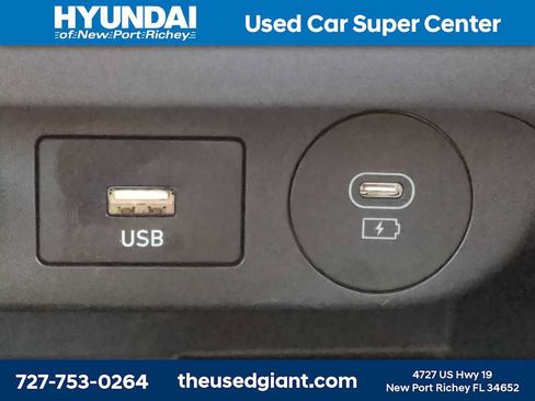 Certified 2024 Hyundai Elantra SEL w/ Convenience Package FWD image 21