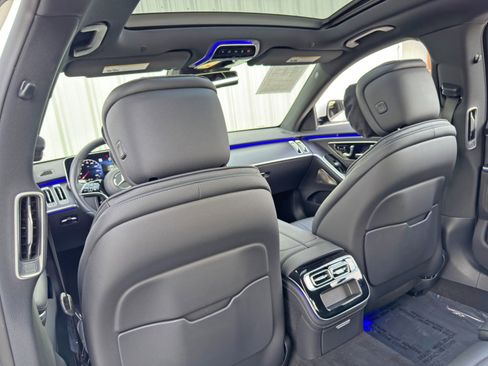 Used 2023 Mercedes-Benz S 500 4MATIC w/ AMG Line image 40