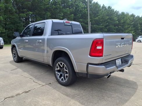 Used 2025 RAM 1500 Laramie w/ Laramie Southwest Edition AWD/4WD image 4