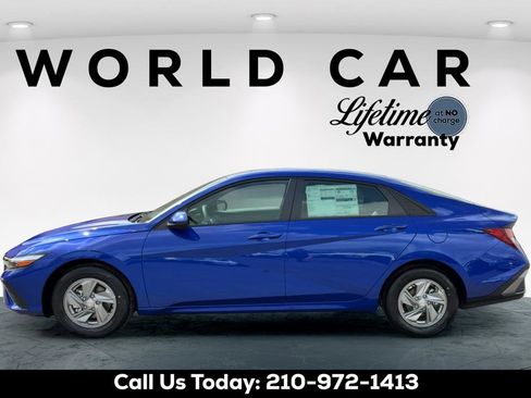 New 2026 Hyundai Elantra SE FWD image 6