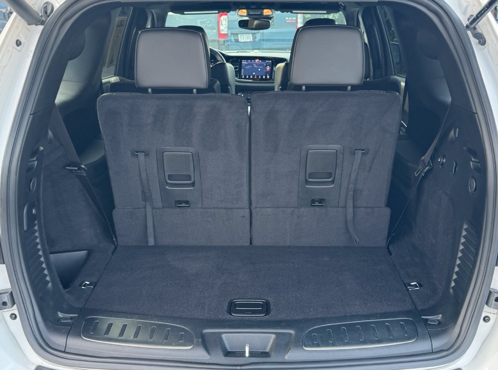 Used 2024 Dodge Durango SRT AWD/4WD image 21