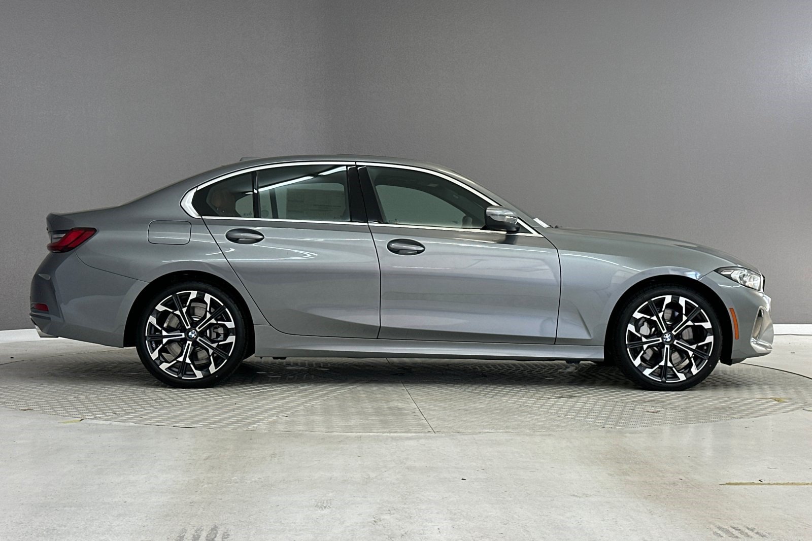 New 2026 BMW 330i Sedan w/ Premium Package RWD image 7