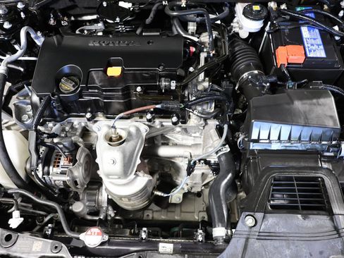 Used 2023 Honda Civic Sport image 26