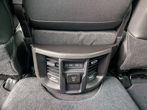 Used 2026 RAM 2500 Laramie AWD/4WD image 34