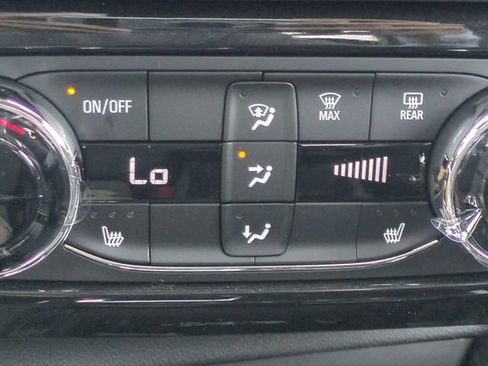 New 2026 Chevrolet TrailBlazer ACTIV w/ Convenience Package FWD image 22