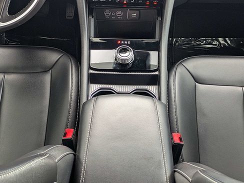 Used 2024 Jeep Grand Cherokee L Limited w/ Black Appearance Package RWD image 20