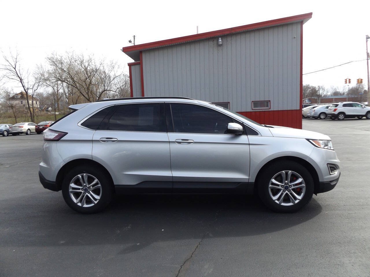Used 2017 Ford Edge SEL w/ Equipment Group 201A AWD/4WD image 5