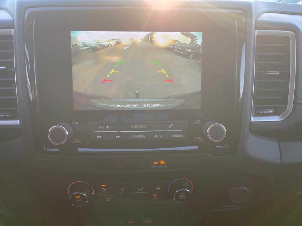 Used 2022 Nissan Frontier SV RWD image 8