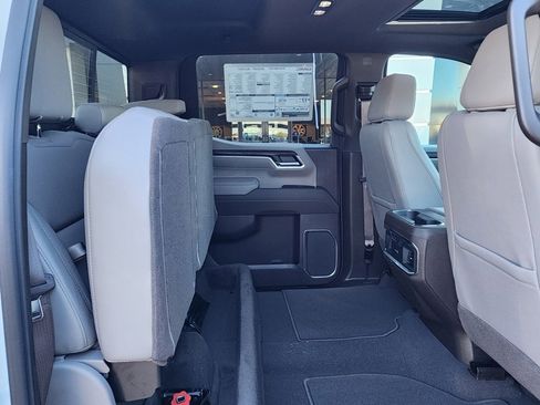 New 2026 GMC Sierra 1500 SLT w/ SLT Premium Plus Package image 46