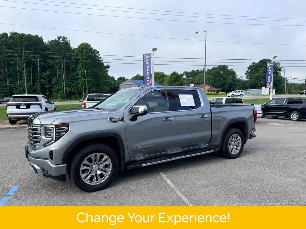 Used 2025 GMC Sierra 1500 Denali AWD/4WD image 2