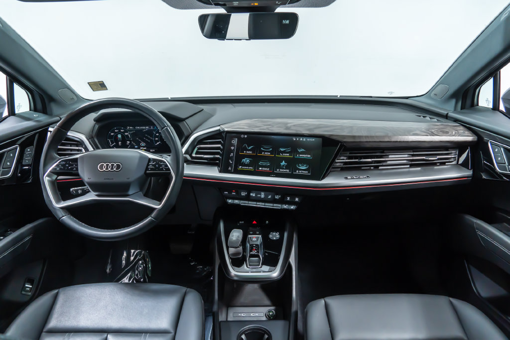 Used 2023 Audi Q4 e-tron Premium Plus AWD/4WD image 21