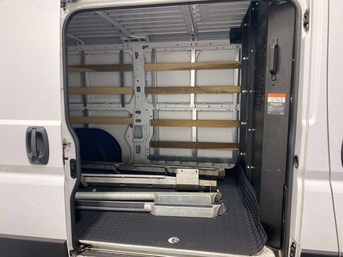 Used 2025 RAM ProMaster 2500 w/ U-Haul Equipment Group FWD image 10