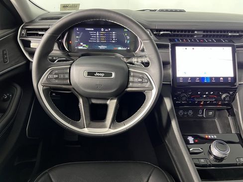 Certified 2022 Jeep Grand Cherokee Limited 4xe w/ Luxury Tech Group II image 12