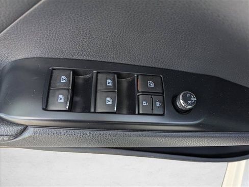 Used 2019 Toyota Camry XSE FWD image 10
