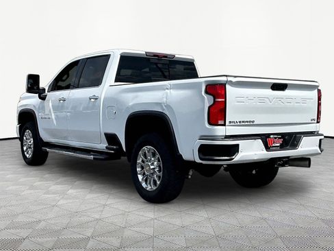 Used 2024 Chevrolet Silverado 2500 LTZ w/ LTZ Plus Package AWD/4WD image 4