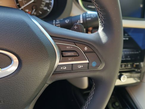 Used 2022 INFINITI QX50 Luxe FWD image 22