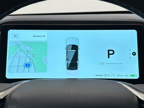 Used 2026 Rivian R1S Adventure image 29